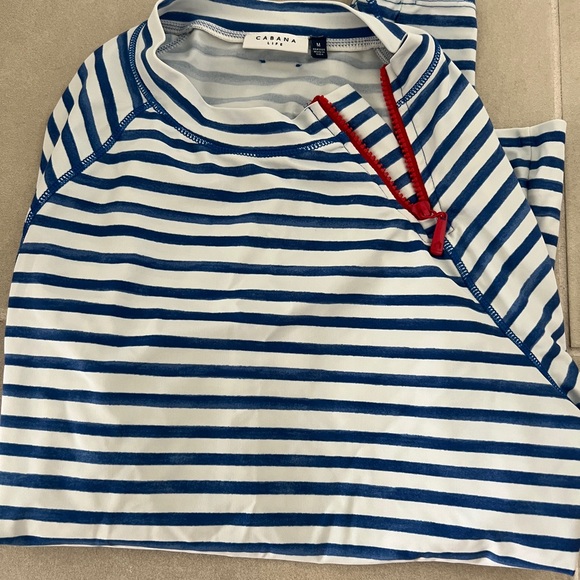 Cabana Life size Medium Sun long sleeve SPF protection - Picture 3 of 5